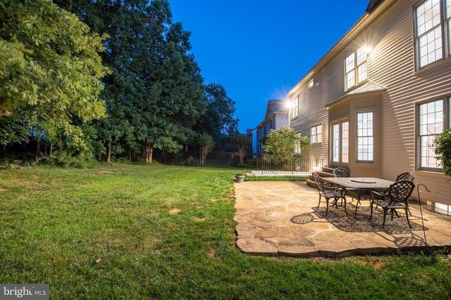 13621 PINE VIEW LN, Rockville, MD 20850