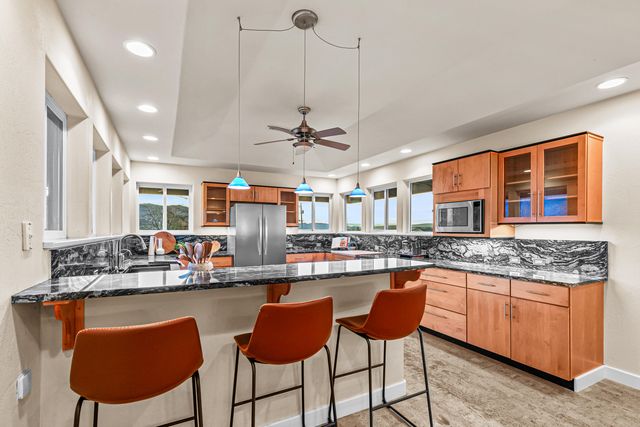 157 Ashland Acres Road, Ashland, OR 97520