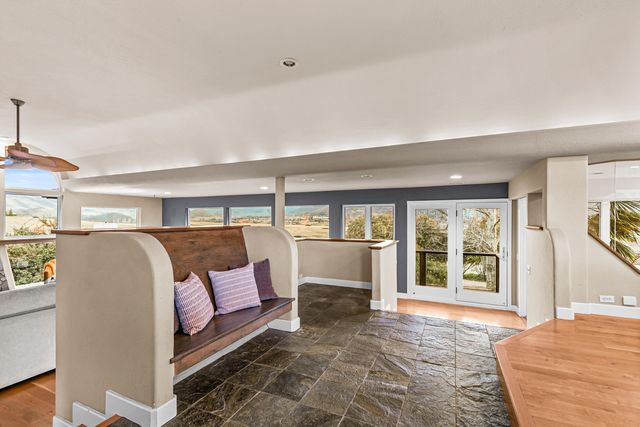 157 Ashland Acres Road, Ashland, OR 97520