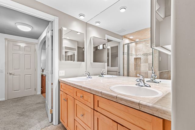 157 Ashland Acres Road, Ashland, OR 97520