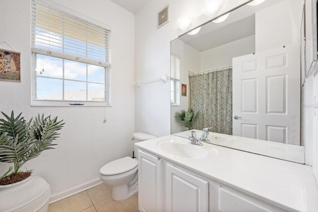 6335 CONTESSA DRIVE 301, Orlando, FL 32829