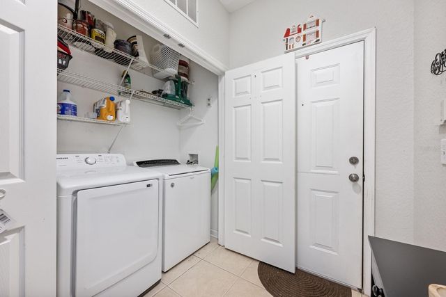 6335 CONTESSA DRIVE 301, Orlando, FL 32829