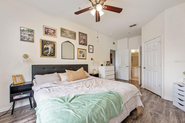 6335 CONTESSA DRIVE 301, Orlando, FL 32829