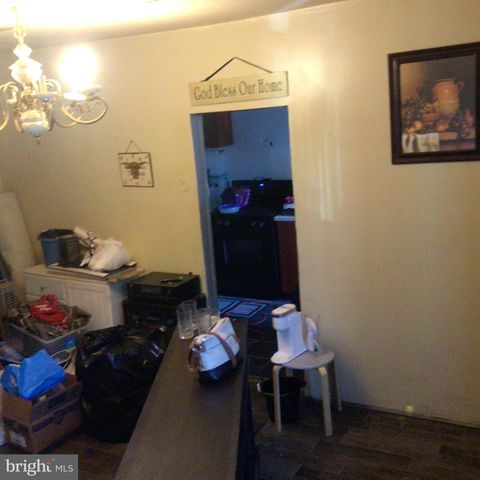 467 CRESCENT ST, Harrisburg, PA 17104