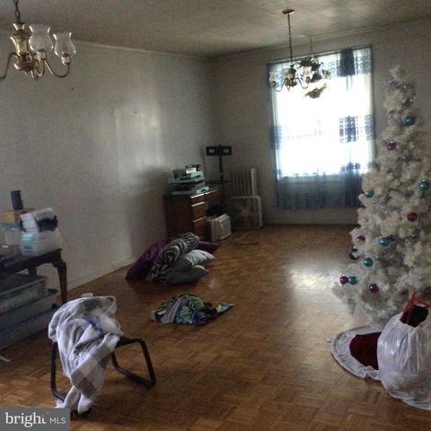 467 CRESCENT ST, Harrisburg, PA 17104