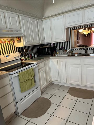 725 PORT MALABAR BOULEVARD NE 200, Palm Bay, FL 32905