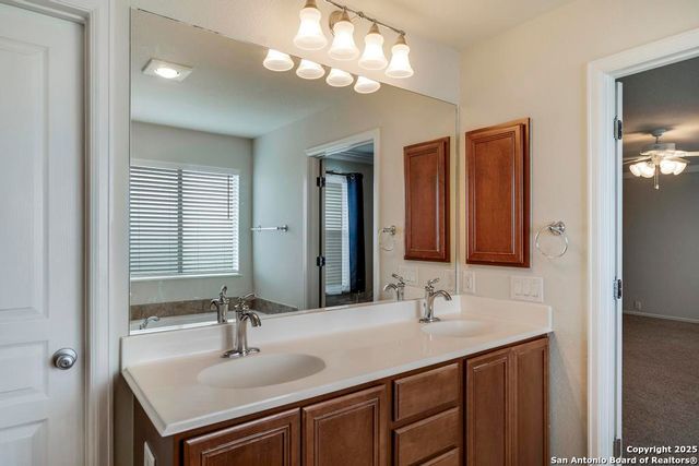 15903 Shooting Star, San Antonio, TX 78255