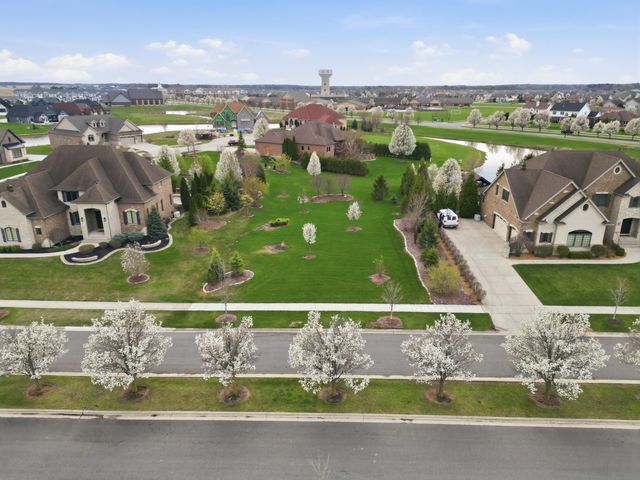 8645 W 105th Avenue, St. John, IN 46373
