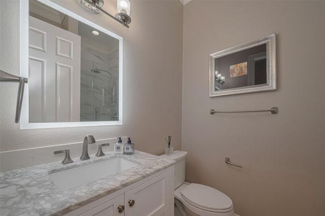 4006 Lanark Ln, Houston, TX 77025