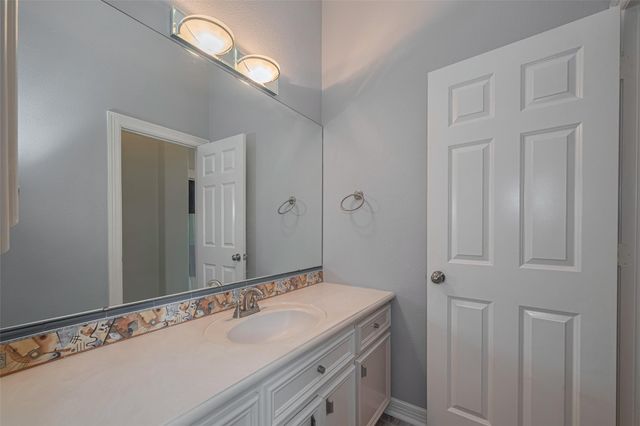 4006 Lanark Ln, Houston, TX 77025