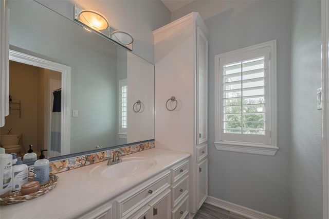 4006 Lanark Ln, Houston, TX 77025