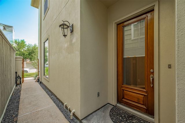 4006 Lanark Ln, Houston, TX 77025