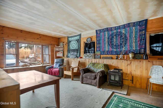 5204 Pillar Way, Fort Ann, NY 12827