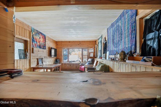 5204 Pillar Way, Fort Ann, NY 12827