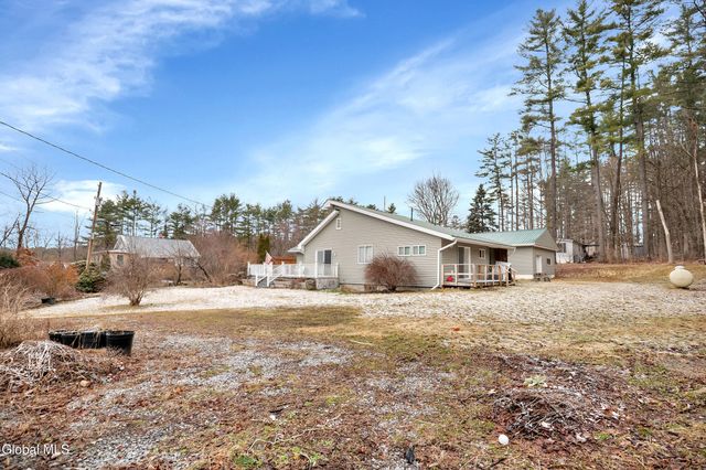 5204 Pillar Way, Fort Ann, NY 12827