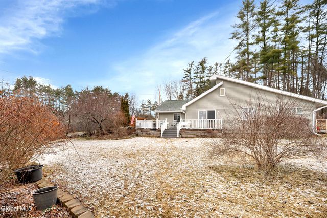 5204 Pillar Way, Fort Ann, NY 12827