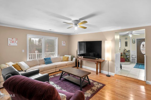 5204 Pillar Way, Fort Ann, NY 12827