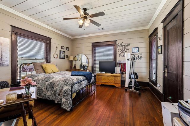 530 S Waco Street, Van Alstyne, TX 75495