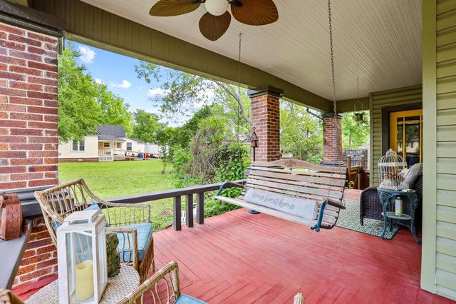 530 S Waco Street, Van Alstyne, TX 75495