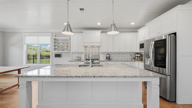 10607 Flicker Way, Apison, TN 37302