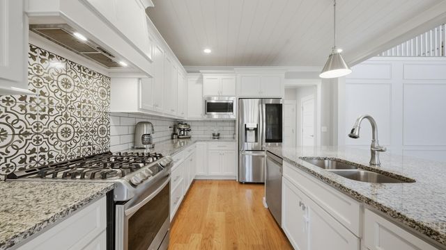 10607 Flicker Way, Apison, TN 37302