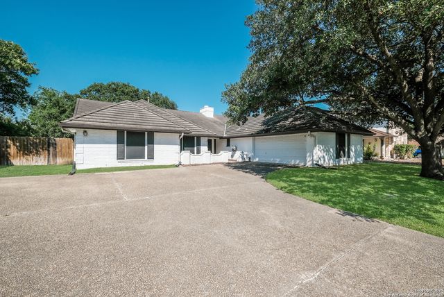 6334 Firestone Pkwy, San Antonio, TX 78244