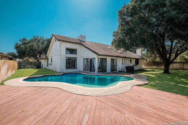 6334 Firestone Pkwy, San Antonio, TX 78244