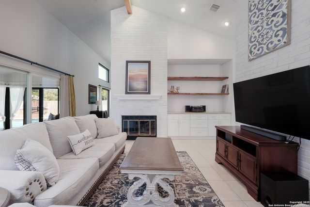 6334 Firestone Pkwy, San Antonio, TX 78244