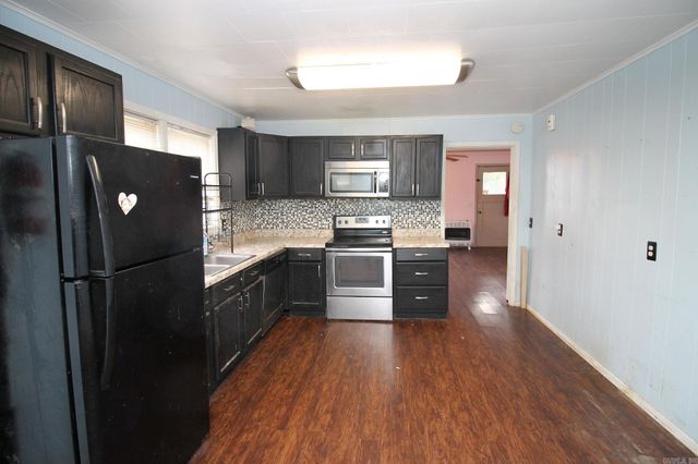 738 N 2Nd St, Paragould, AR 72450