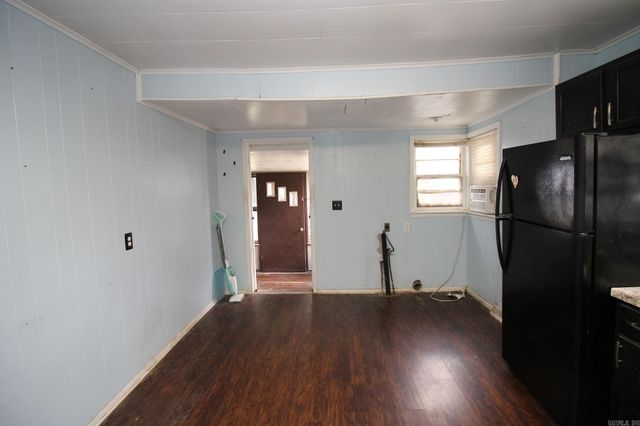 738 N 2Nd St, Paragould, AR 72450