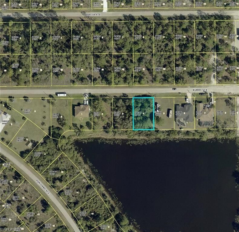 854 Bumby ST E, LEHIGH ACRES, FL 33974 — photo 2