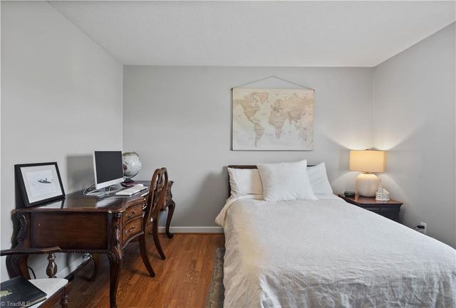 216 E Devon Drive, Mount Airy, NC 27030