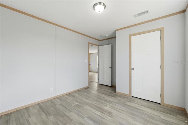 18015 SE 18TH STREET, Silver Springs, FL 34488