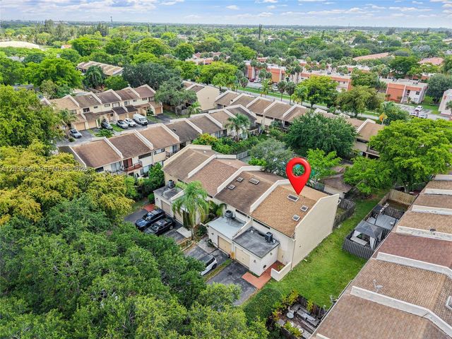 4293 N 76th Ave, Davie, FL 33024