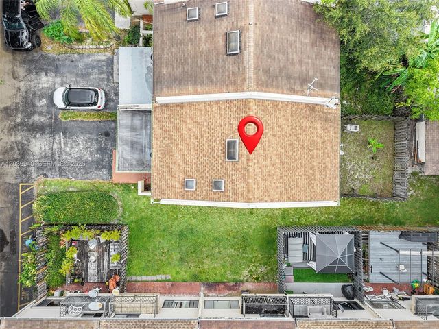 4293 N 76th Ave, Davie, FL 33024