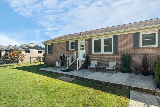 108 James St, Mcminnville, TN 37110