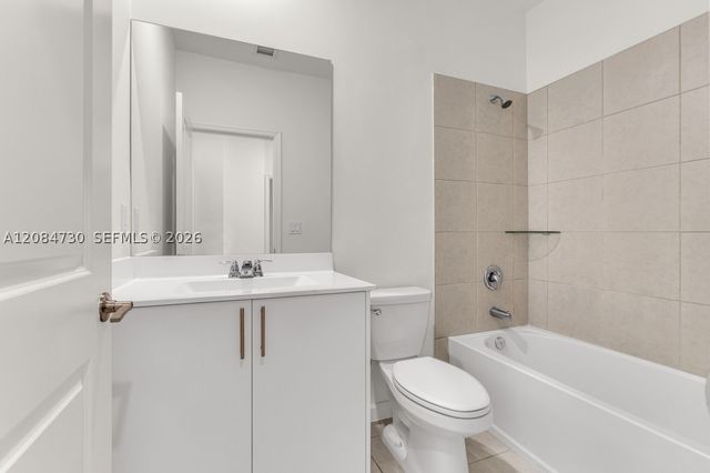 18414 SW 2nd St, Pembroke Pines, FL 33029