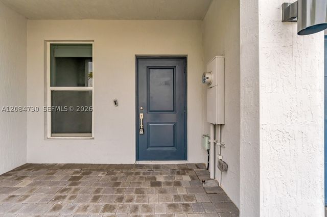 18414 SW 2nd St, Pembroke Pines, FL 33029