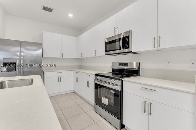 18414 SW 2nd St, Pembroke Pines, FL 33029