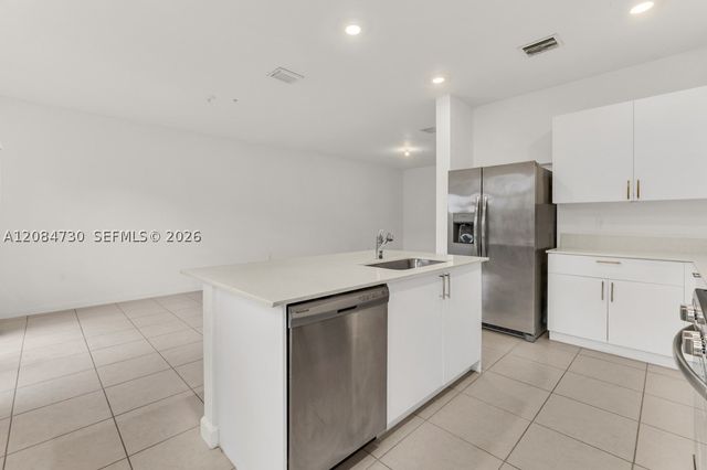 18414 SW 2nd St, Pembroke Pines, FL 33029