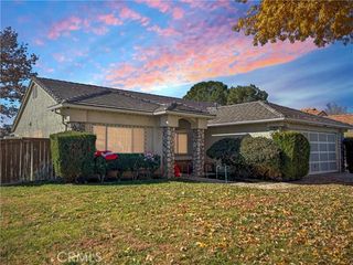 1816 Stratford, Lancaster, CA 93534