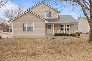 2510 Scenic Valley Drive, West Des Moines, IA 50265