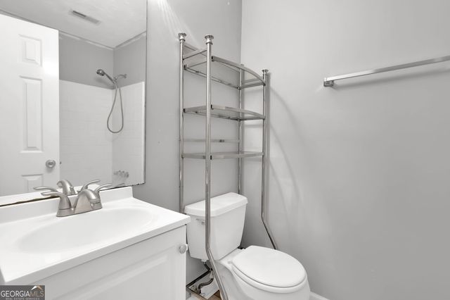 385 Tyson Circle, Roswell, GA 30076