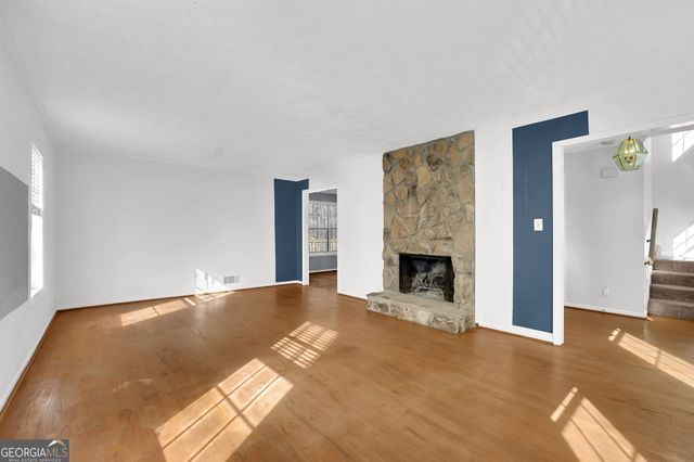 385 Tyson Circle, Roswell, GA 30076