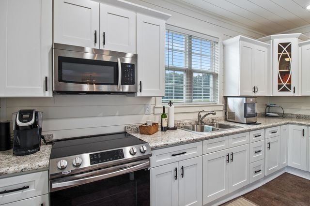 283 Cotton Road, Corbin, KY 40701