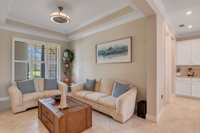 6234 Arcadia Square, Vero Beach, FL 32966
