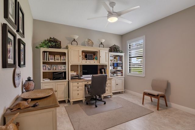 6234 Arcadia Square, Vero Beach, FL 32966