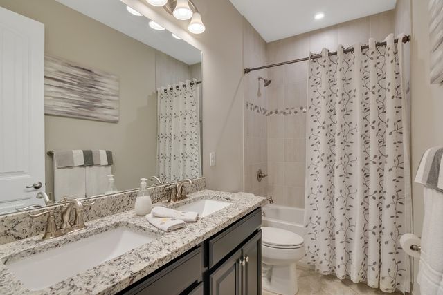 6234 Arcadia Square, Vero Beach, FL 32966