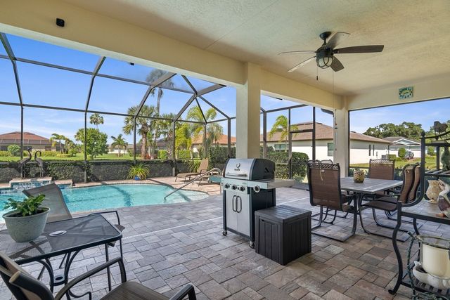 6234 Arcadia Square, Vero Beach, FL 32966