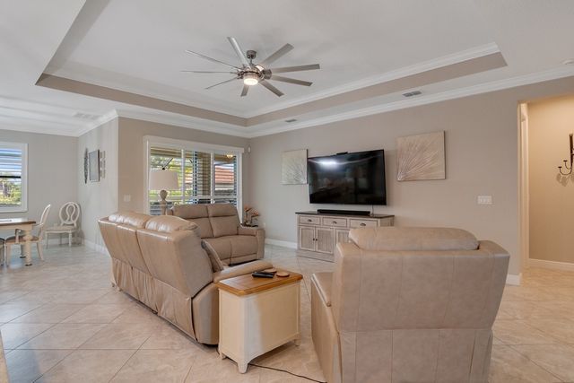 6234 Arcadia Square, Vero Beach, FL 32966